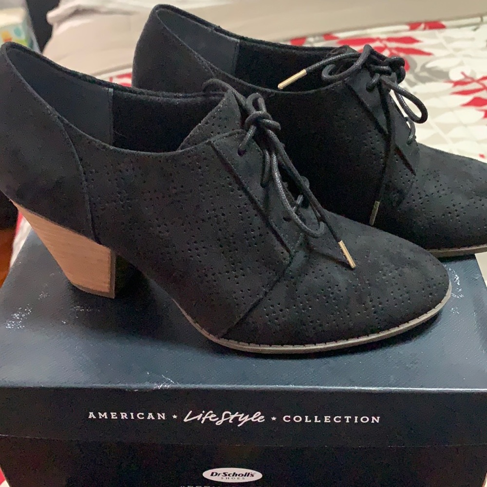 Dr. Scholl’s Women’s Lace Up Oxfords